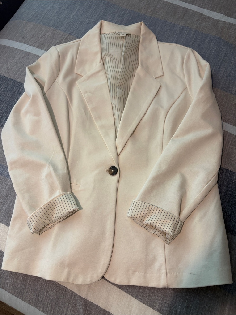 Cato Cream Single-Button Women’s Blazer M